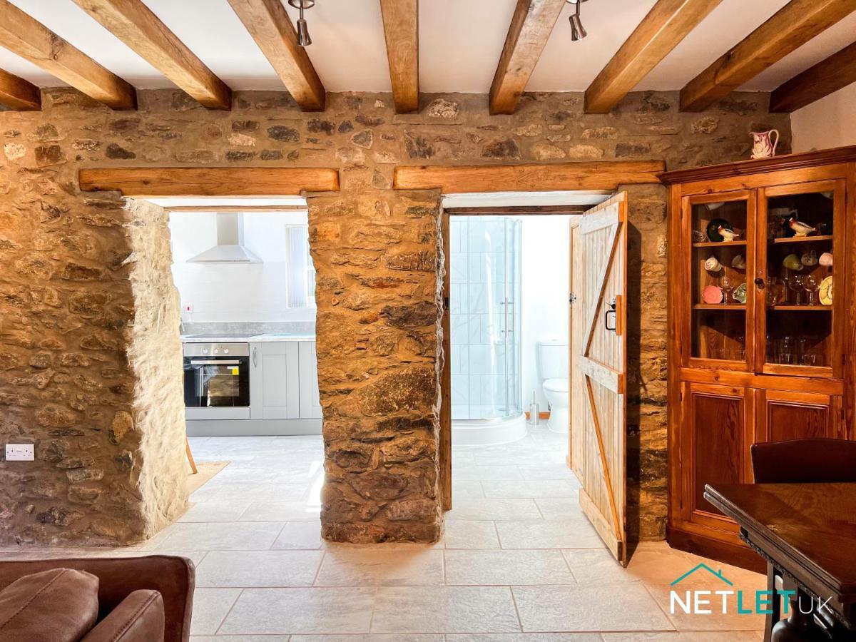 Hafan Hedd - Romantic Rural Retreat In Pembrokeshire Solva